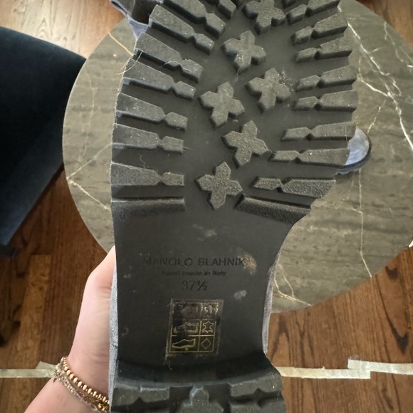 Gray suede short booties - Picture 2 of 2